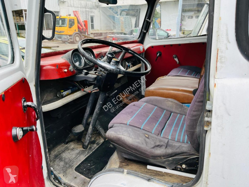 شاحنة Renault  Super Goelette camion benne 3,5T