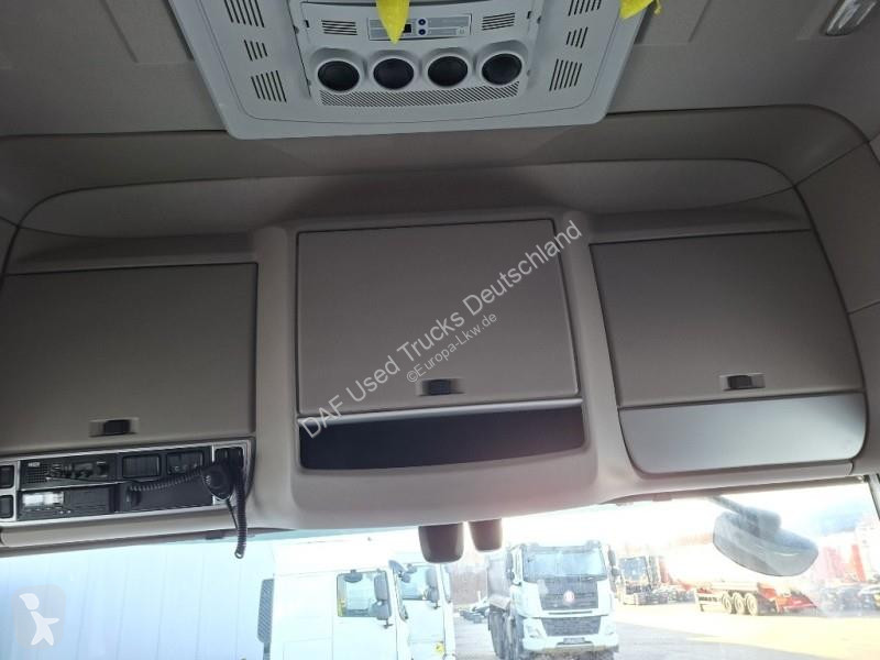 شاحنة DAF 480 FAN 6X2 N