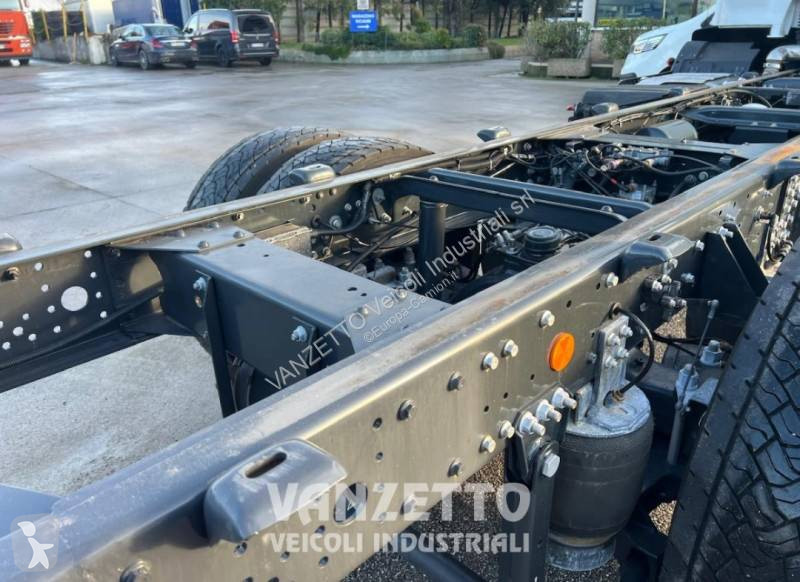 شاحنة Iveco