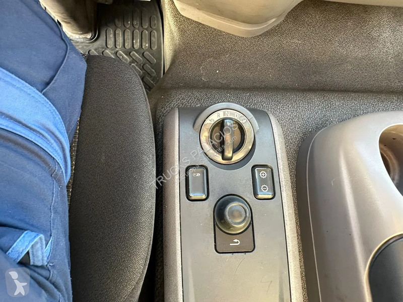 Camión DAF 310 Frigorífico para carne colgada