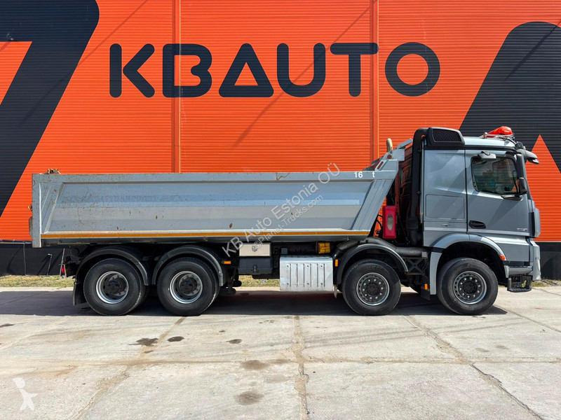 شاحنة Mercedes 3251 8x4 BOX L=6155 mm
