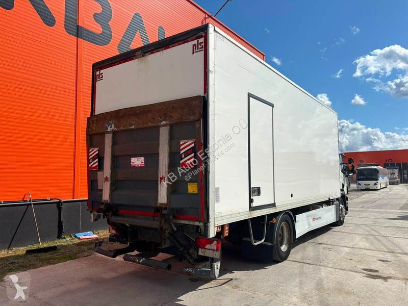شاحنة Scania P 320 4x2 BOX =7578 mm