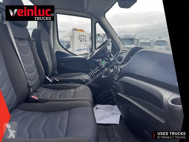 شاحنة Iveco