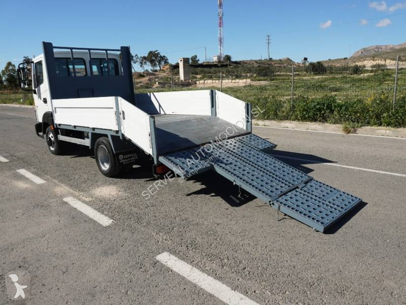 Teherautó Nissan 56.15