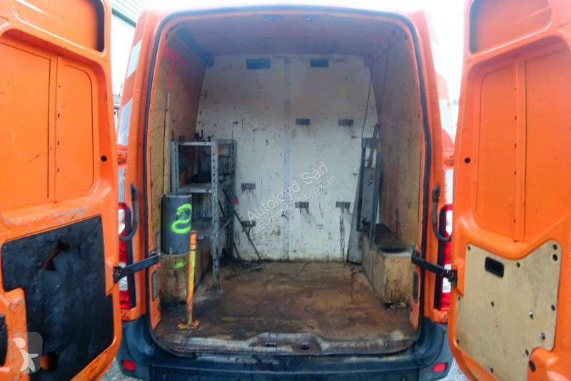 عربة نفعية Renault MASTER 2,3 dCi 125 L2H2