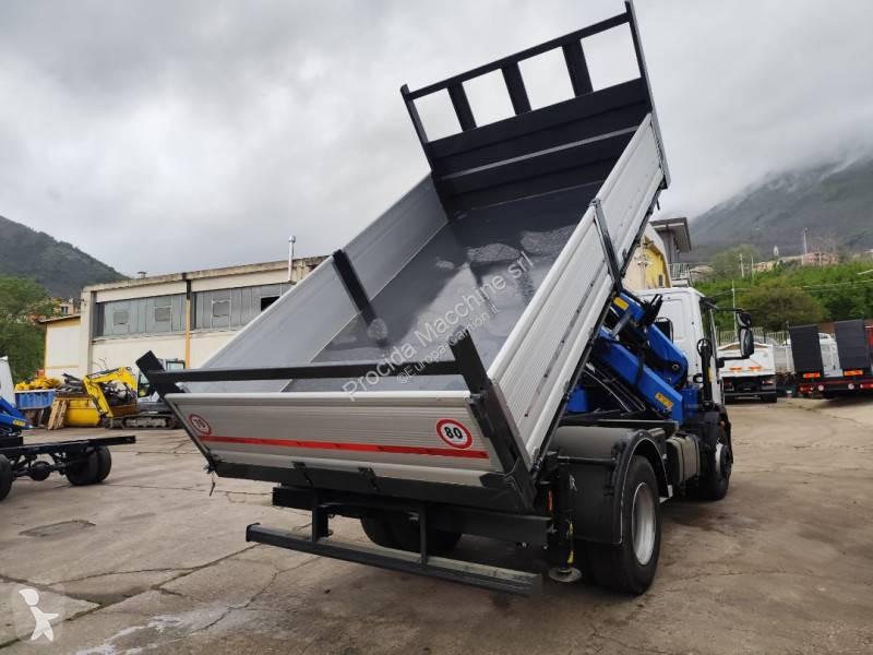 شاحنة Iveco