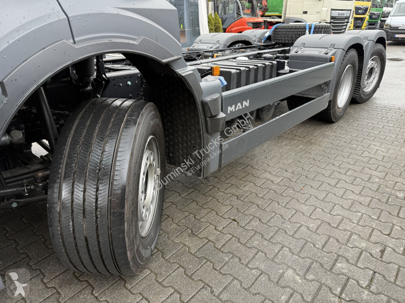 شاحنة MAN TGS 26.330 6X2-4 BL Neu/ New