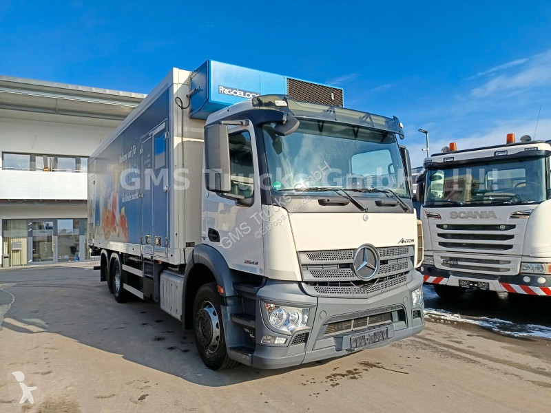 شاحنة Mercedes 2543 / Frigo Cool / Load 14,3ton