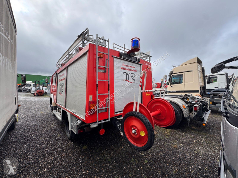 Camión Mercedes 4X4 Feuerwehr komplett Ausstattung