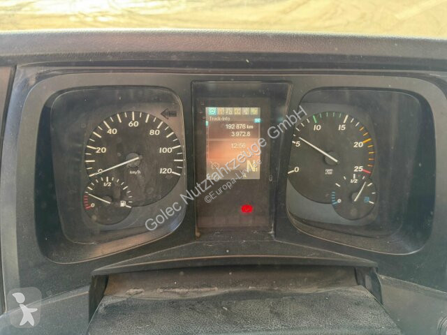 Camion Mercedes AROCS 3742 8x4 Betonmischer...