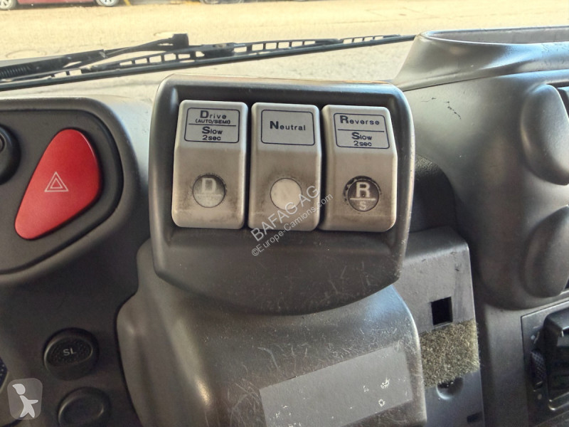 شاحنة Iveco 260s45