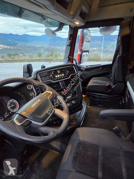 شاحنة Iveco