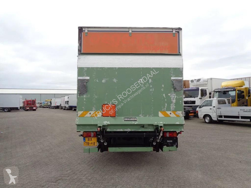 شاحنة Mercedes 822 + Euro 5 + Dhollandia lift