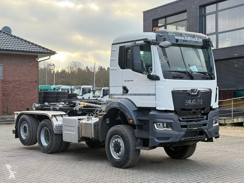 Kamion MAN 28.440 MAN  28.440 6x4-4 Lenke Achse...
