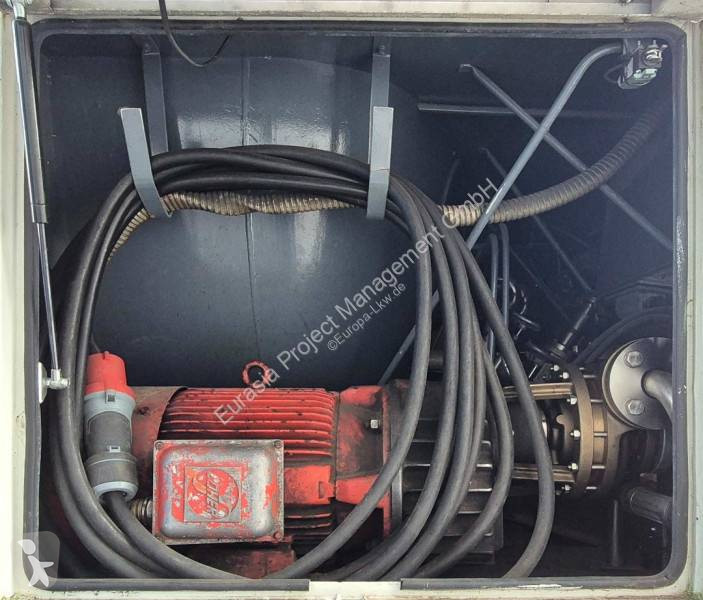 شاحنة MAN Gas truck used for CO2 carbon dioxide
