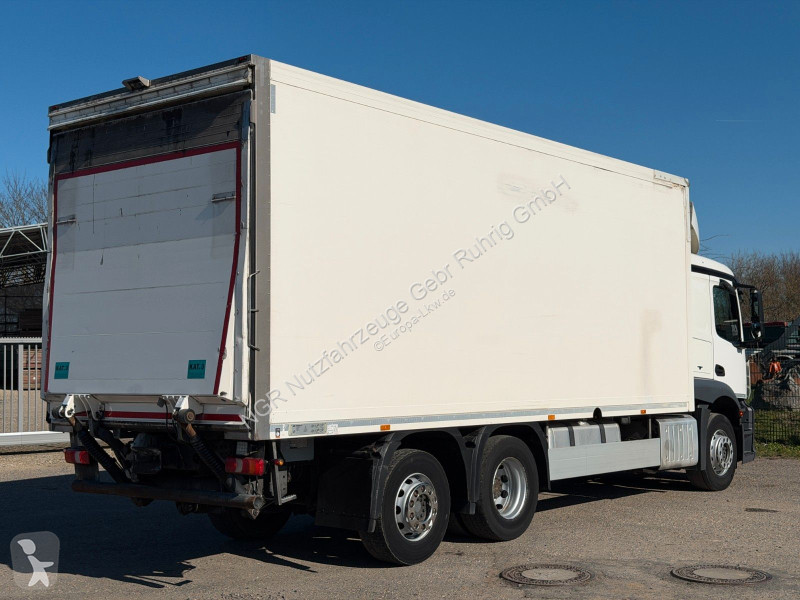 شاحنة Mercedes 2543 MP4 6x2 Thermoking T600R |...