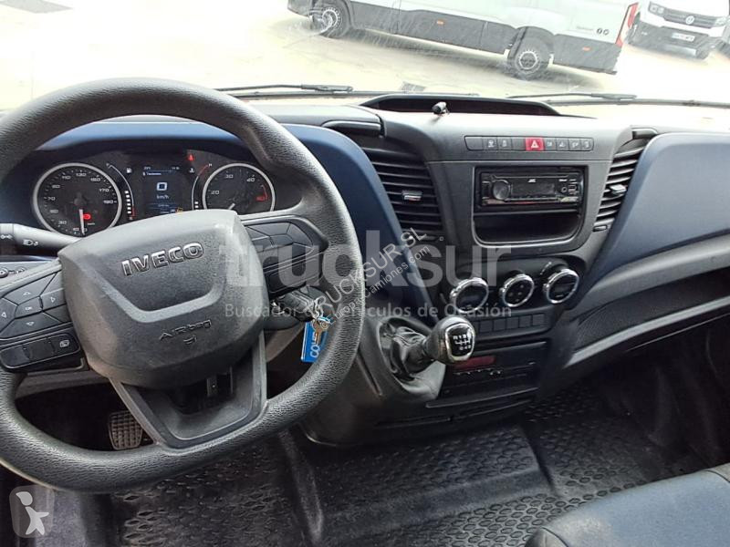 شاحنة Iveco  DAILY 70C14 GNC FRC-X