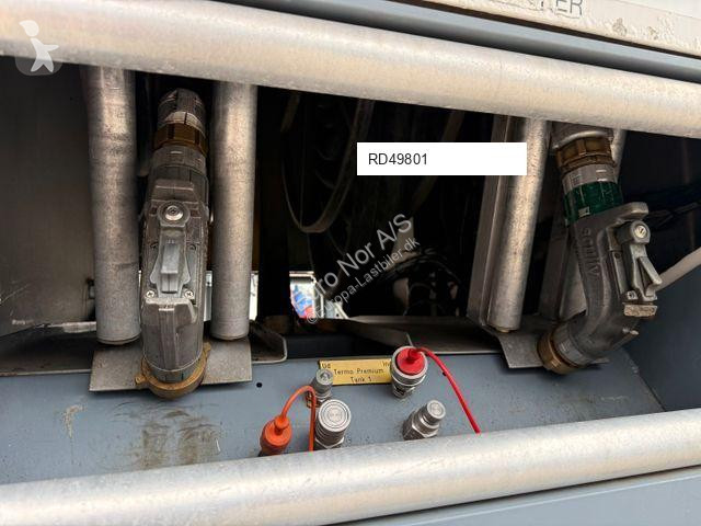 Camion  VOLVO FM 460 8x2*6 24.125 l. ADR Tanktruck