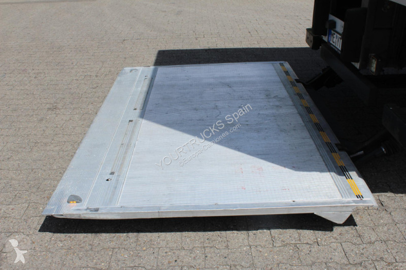 شاحنة Renault   D18 DTI 280 Thermo King-800R...