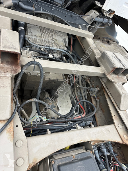شاحنة Volvo 500 - 6x2