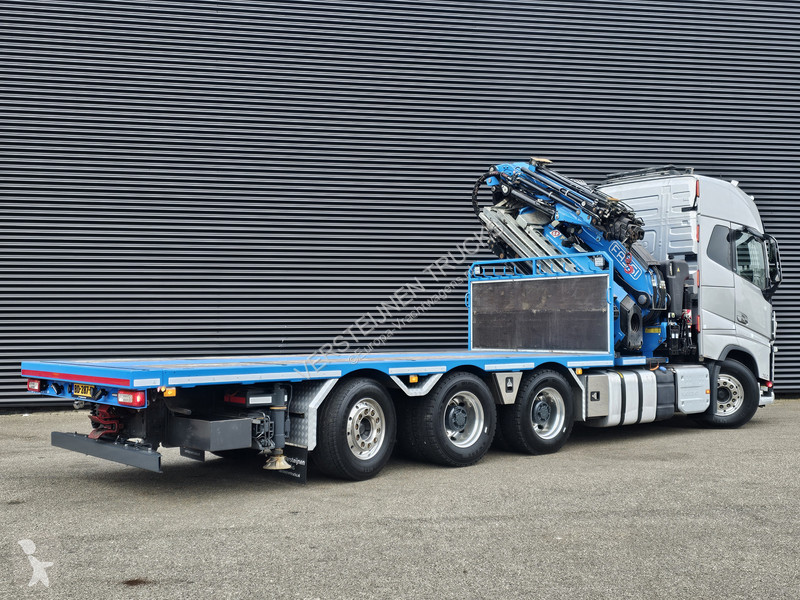 شاحنة Volvo 750 8x4 / RETARDER / FASSI 71 TM + JIB