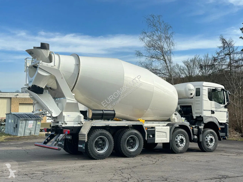 شاحنة MAN TGS MAN TGS 8x4 /Euro6e Euromix EM 12 R