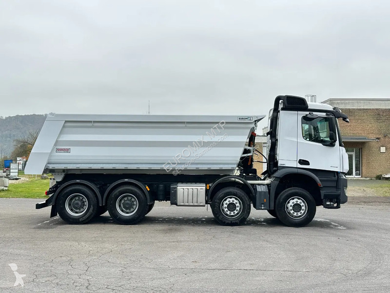 شاحنة Mercedes 4145 Mercedes-Benz  5 4145 8X4...