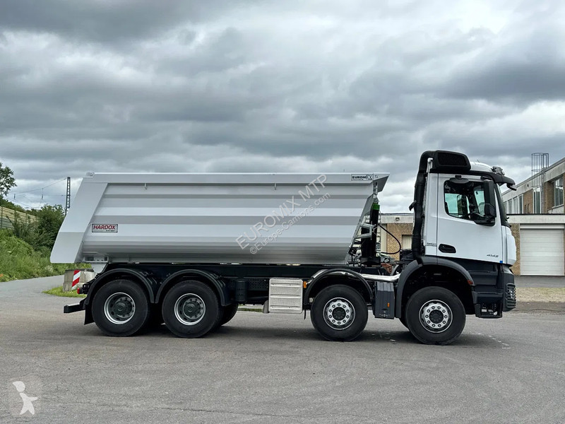 شاحنة Mercedes 4142 Mercedes-Benz 4142 8X4...