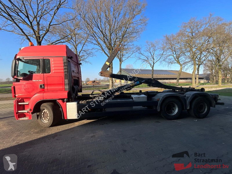 Lastbil MAN TGS 6X2-4 BL met Hyva 22-62-SK...