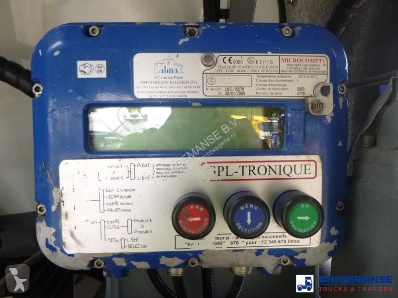 شاحنة Renault 270.19 dxi 4x2 gas tank 19.6 m3