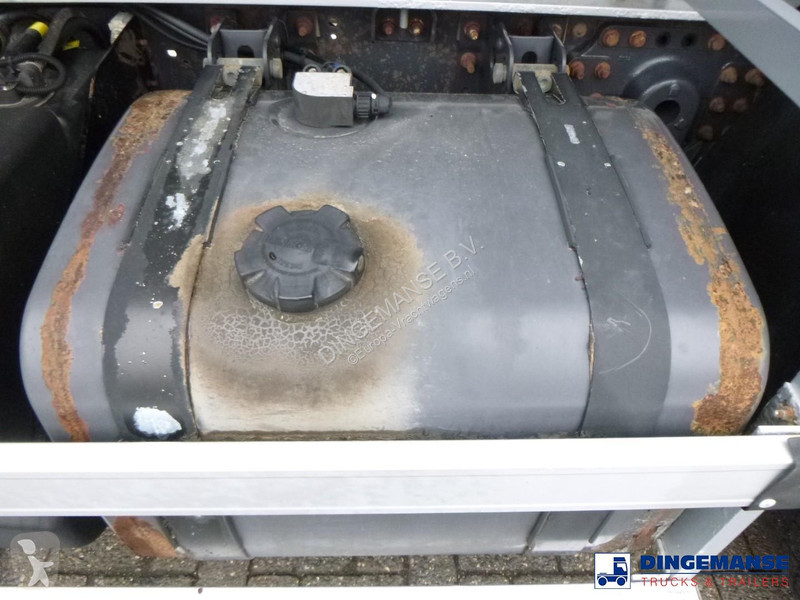 Camión Renault 270 dxi 4x2 fuel tank 13 m3 / 4...