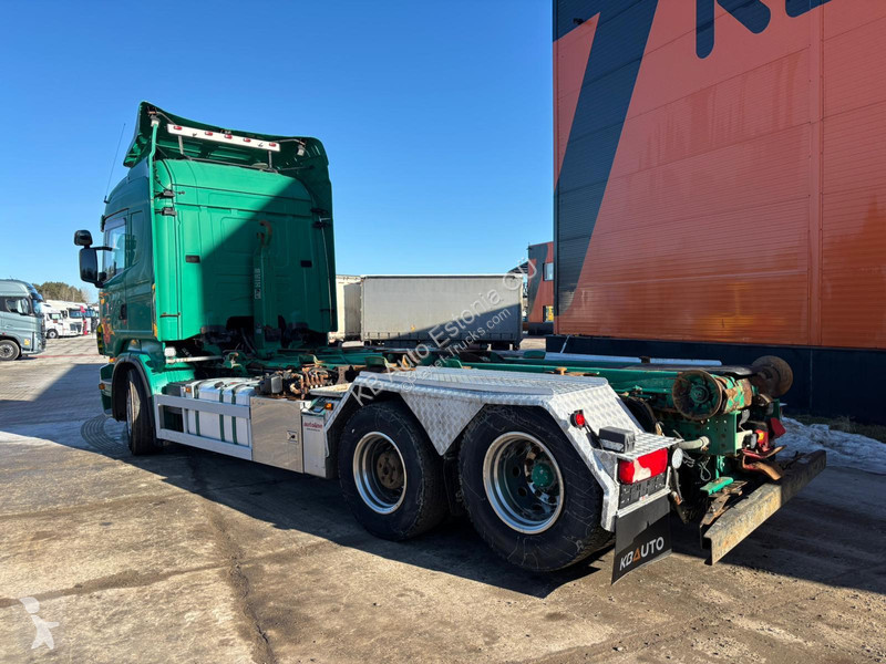 شاحنة Scania R 560 6x2 HIAB XR20 / =5600 mm /...