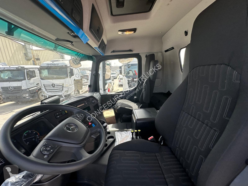 شاحنة Mercedes  2643 LS 6X2 + GANCHO JIMECA +...