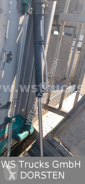 شاحنة Iveco ML 1Q Viehtransporter 1 Stock