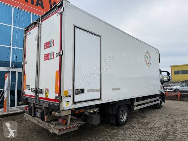 شاحنة Iveco