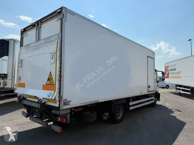 شاحنة Iveco