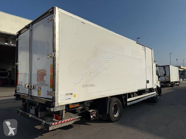 شاحنة Iveco