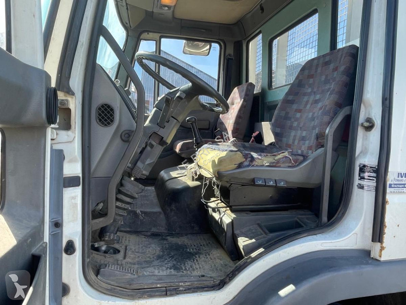 Nosič strojů Iveco EUROCARGO 65E12