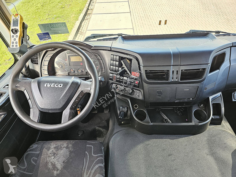 شاحنة Iveco AT410T45 TRAKKER 8X4 INTARDER