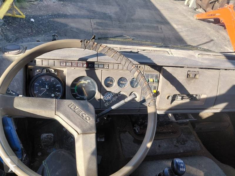 شاحنة Iveco