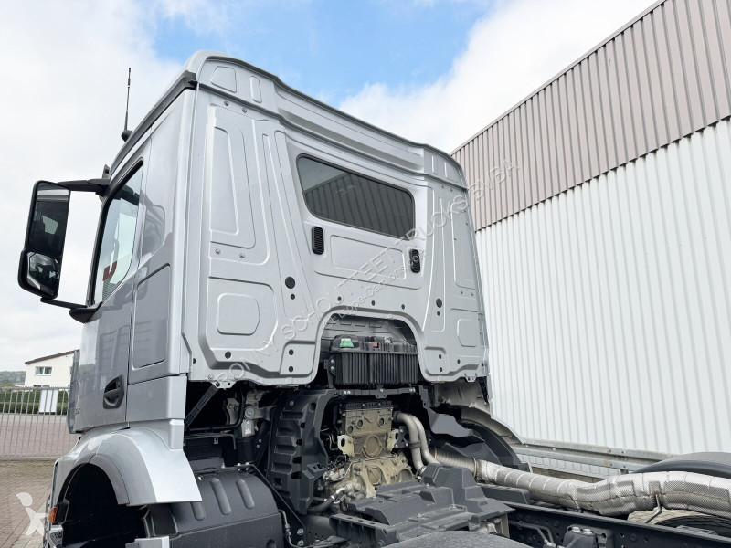 شاحنة Mercedes Arocs 4148 K 8x4/4 Arocs 4148 K...