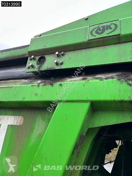 شاحنة Volvo 500 10X4 28m3 AJK Pusher dump truck...