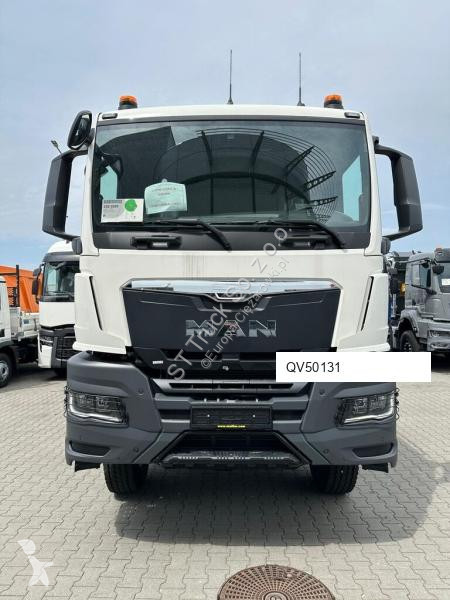 Kamión MAN TGS 8x6 / KIPPER / WYWROTKA