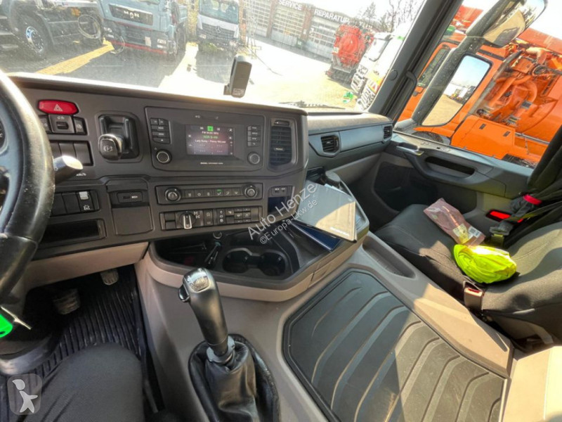 شاحنة Scania G 410 8x4 4-Achs Kipper XT Bordmatik