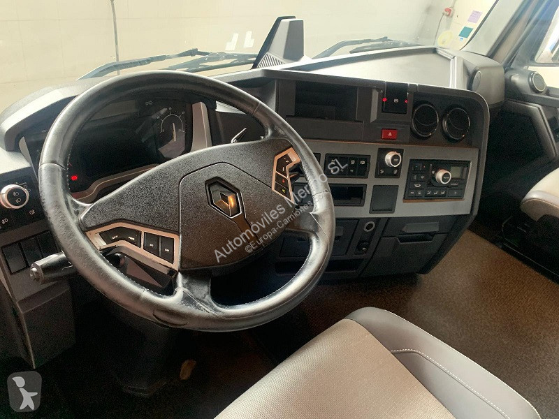 شاحنة Renault T 520