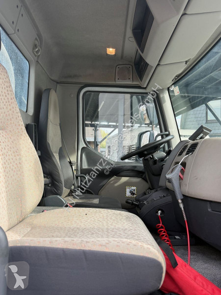 شاحنة Renault 270dxi