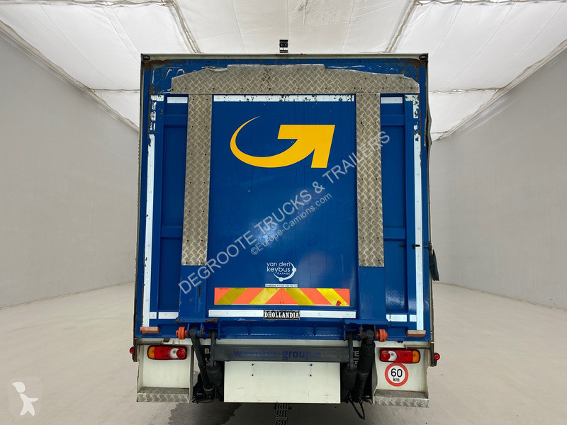 شاحنة DAF 250