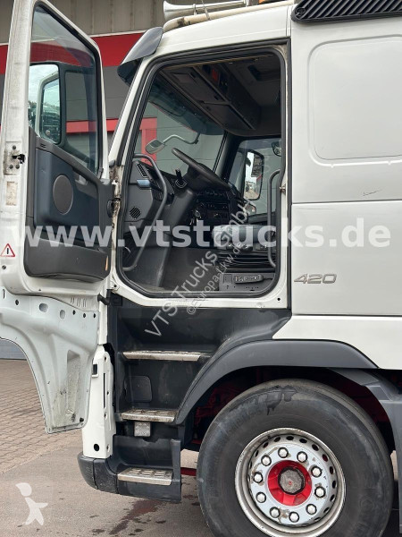 شاحنة Volvo 420 6x2 LL EU5 Wechselfahrgestell