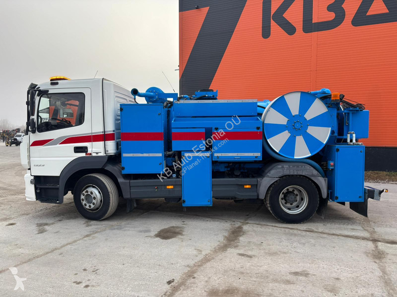 Mercedes 1323 4x2 J.Hvidtved Larsen tank 4000 l...