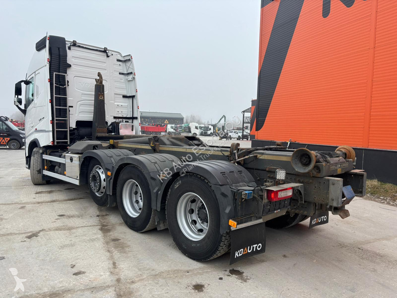 شاحنة Volvo 540 8x4/4 MEILLER PK 26 ton /...